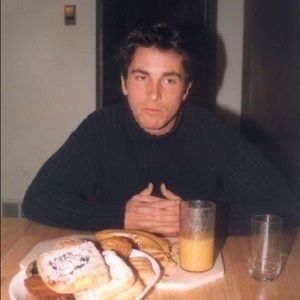 Meet your Posher, Violet